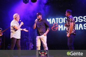 Veja os clicks do show  Matogrosso e mathias