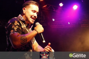 Veja os clicks do show  Matogrosso e mathias