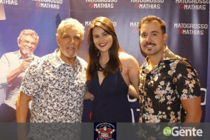 Veja os clicks do show  Matogrosso e mathias