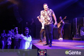 Veja os clicks do show  Matogrosso e mathias