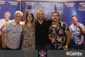 Veja os clicks do show  Matogrosso e mathias