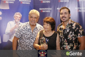 Veja os clicks do show  Matogrosso e mathias