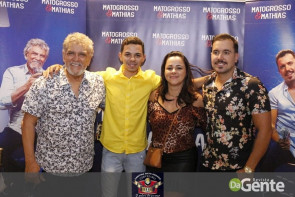Veja os clicks do show  Matogrosso e mathias