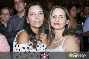 Veja os clicks do show  Matogrosso e mathias