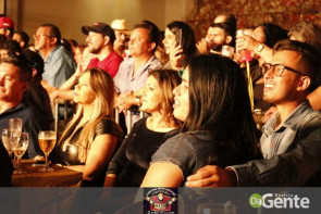 Veja os clicks do show  Matogrosso e mathias