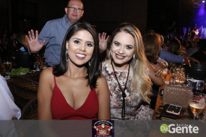 Veja os clicks do show  Matogrosso e mathias