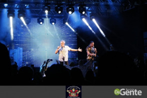 Veja os clicks do show  Matogrosso e mathias