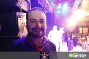 Veja os clicks do show  Matogrosso e mathias