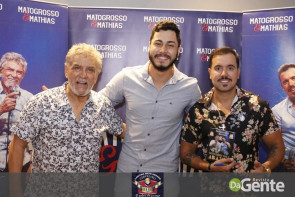 Veja os clicks do show  Matogrosso e mathias