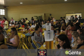 Confiram as fotos da "Festa do cupim"