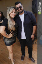 De repente 30: Veja quem marcou presença no niver do Weslei Queiroz