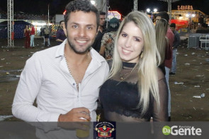 Confiram as fotos do show do Jads & Jadson em Vicentina