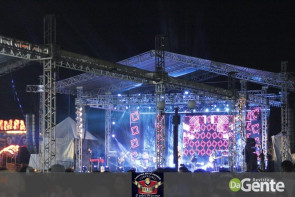 Confiram as fotos do show do Jads & Jadson em Vicentina