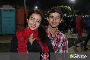 Confiram as fotos do show do Jads & Jadson em Vicentina