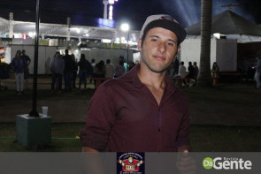 Confiram as fotos do show do Jads & Jadson em Vicentina