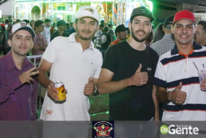 Confiram as fotos do show do Jads & Jadson em Vicentina