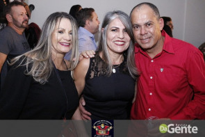 Confiram as fotos do show do Raça Negra