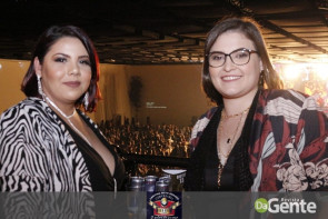 Confiram as fotos do show do Raça Negra