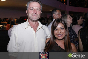 Confiram as fotos do show do Raça Negra