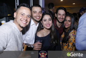 Confiram as fotos do show do Raça Negra