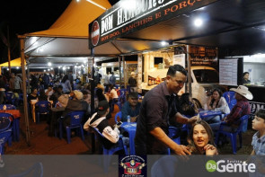 Abertura do Dourados Rodeio Festival foi um sucesso. Confira os Clicks