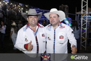 Abertura do Dourados Rodeio Festival foi um sucesso. Confira os Clicks