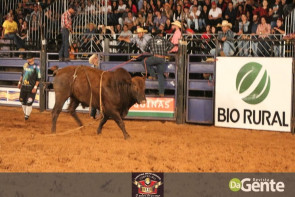 Abertura do Dourados Rodeio Festival foi um sucesso. Confira os Clicks
