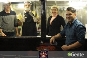 Veja os clicks da terceira noite do Dourados Rodeio Festival