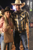 Veja os clicks da terceira noite do Dourados Rodeio Festival