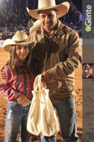 Veja os clicks da terceira noite do Dourados Rodeio Festival