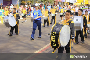 Confiram as fotos do Desfile Cívico de Dourados