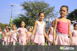 Confiram as fotos do Desfile Cívico de Dourados