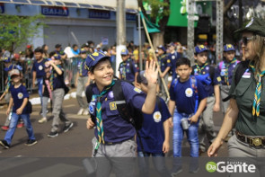 Confiram as fotos do Desfile Cívico de Dourados