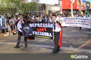Confiram as fotos do Desfile Cívico de Dourados