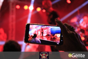 Confiram os clicks do show do Roupa Nova