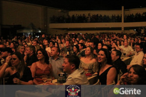 Confiram os clicks do show do Roupa Nova