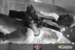 Confiram os clicks do show do Roupa Nova