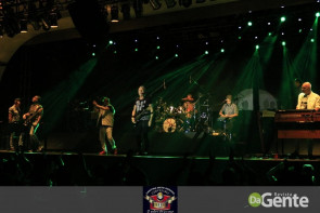 Confiram os clicks do show do Roupa Nova