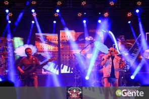 Confiram os clicks do show do Roupa Nova