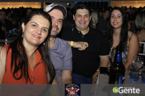 Confiram os clicks do show do Roupa Nova