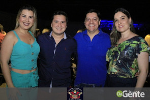 Confiram os clicks do show do Roupa Nova