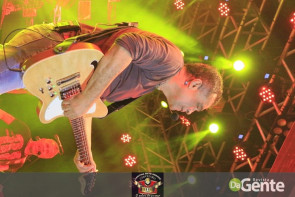 Confiram os clicks do show do Roupa Nova