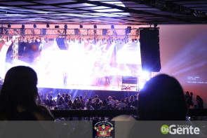 Confiram os clicks do show do Roupa Nova