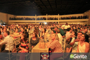 Confiram os clicks do show do Roupa Nova