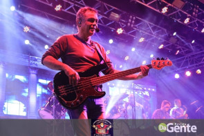 Confiram os clicks do show do Roupa Nova