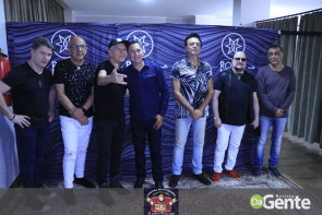 Confiram os clicks do show do Roupa Nova