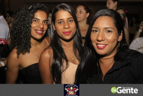 Você foi ao show do Luan Santana em Dourados? Confiram os Clicks agora mesmo