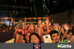 Você foi ao show do Luan Santana em Dourados? Confiram os Clicks agora mesmo