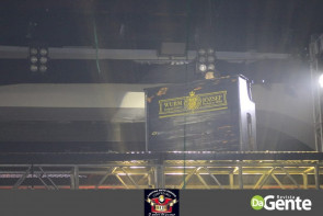 Você foi ao show do Luan Santana em Dourados? Confiram os Clicks agora mesmo