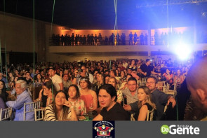 Você foi ao show do Luan Santana em Dourados? Confiram os Clicks agora mesmo